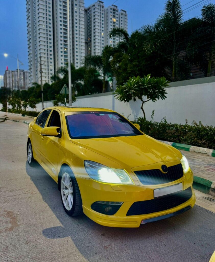 '11 Skoda Laura vRS