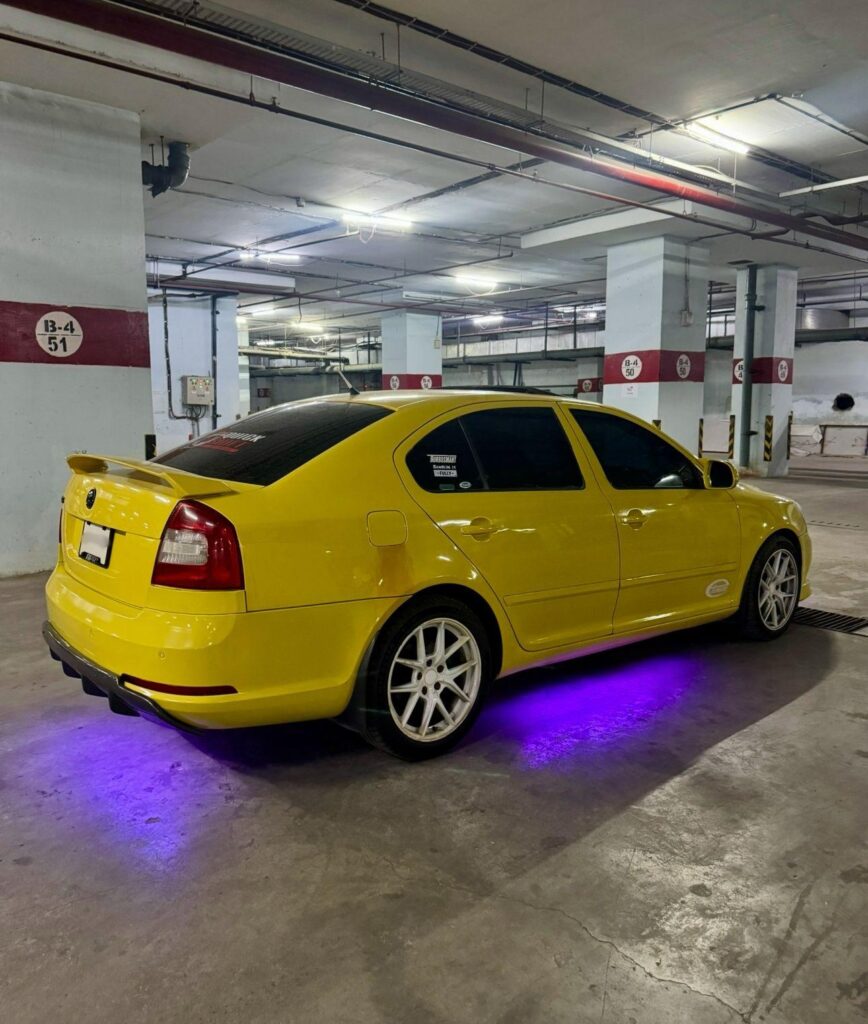 '11 Skoda Laura vRS