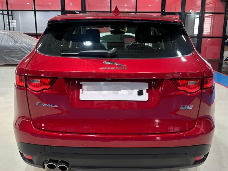 '18 Jaguar F-Pace