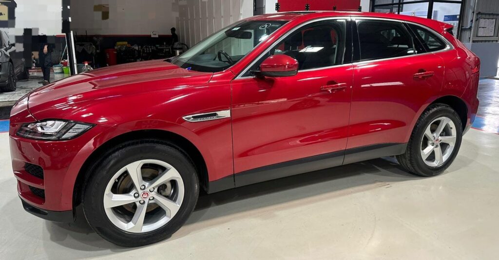 '18 Jaguar F-Pace