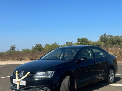 '13 VW Jetta Manual