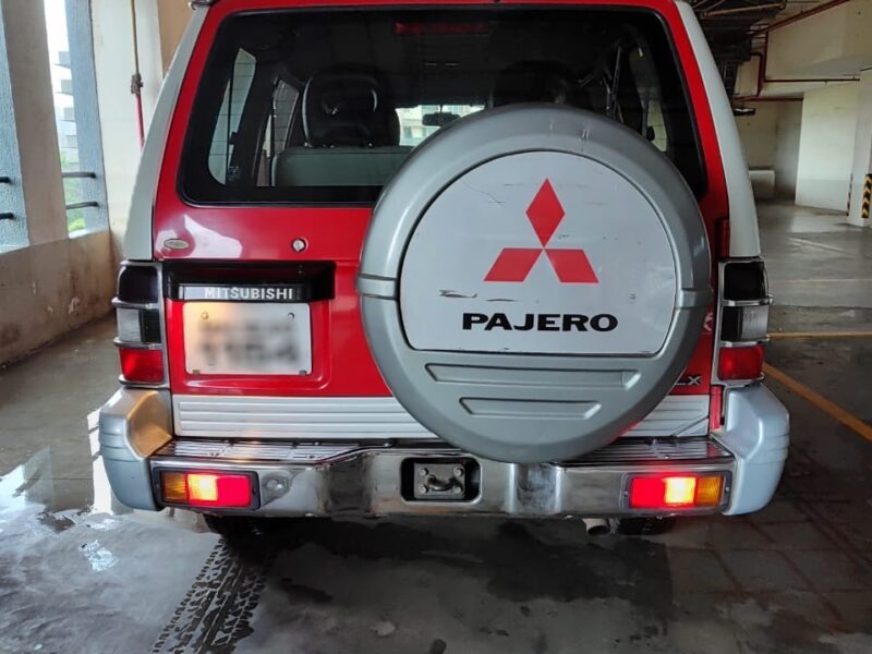 '07 Pajero GLX with ABS and Airbags
