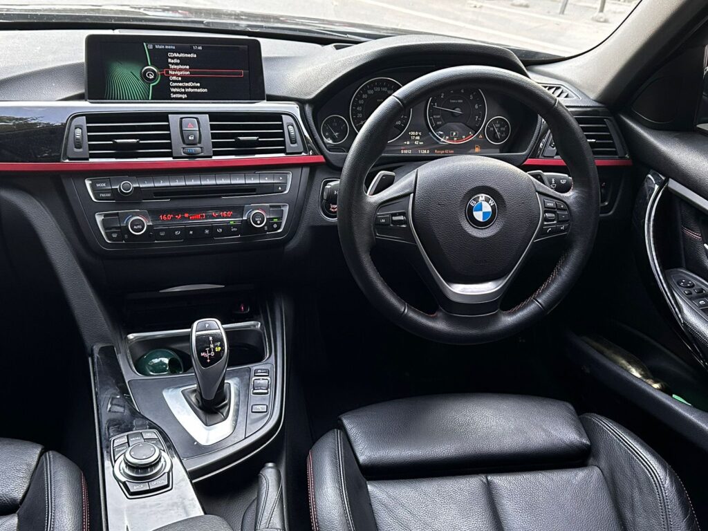 '13 BMW 328i Sport