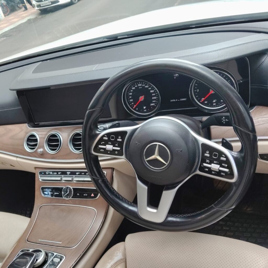'19 Mercedes-Benz E220d