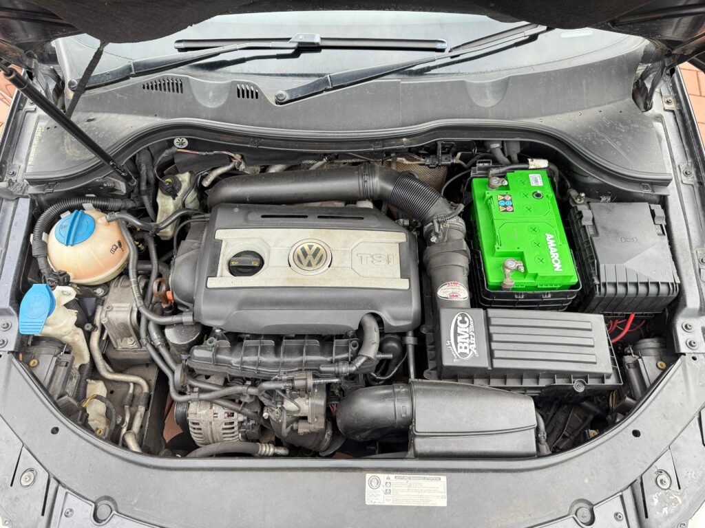 '10 VW Passat Highline CBU