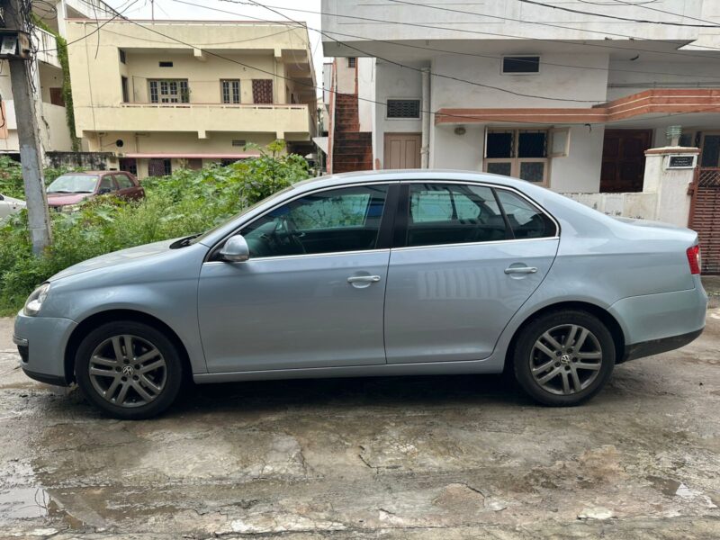 '09 VW Jetta