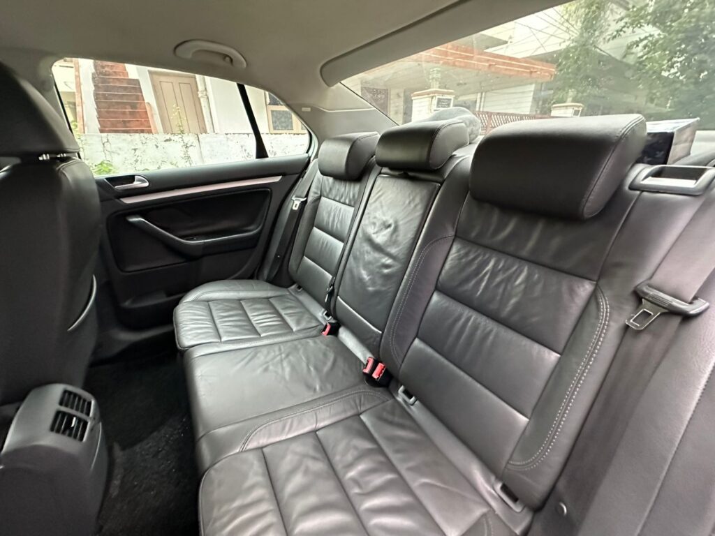 '09 VW Jetta