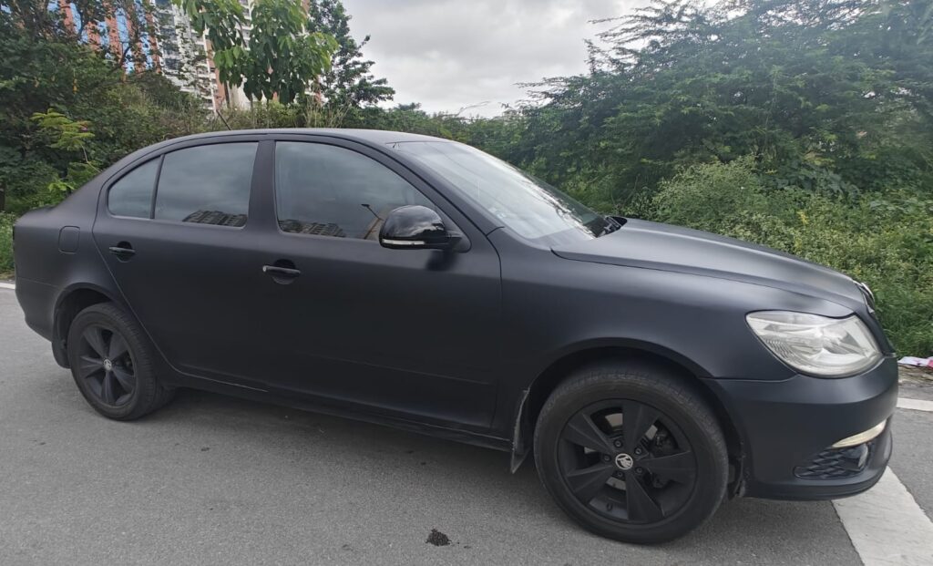 '11 Skoda Laura TSI