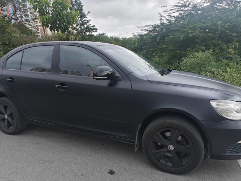'11 Skoda Laura TSI