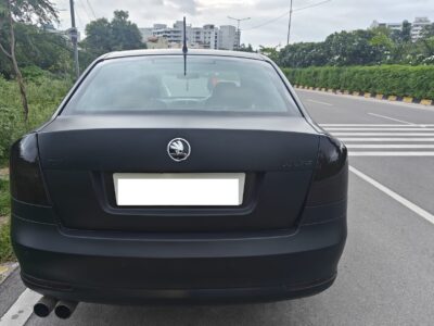 '11 Skoda Laura TSI