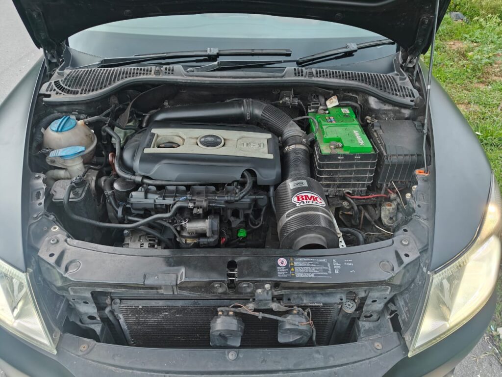 '11 Skoda Laura TSI