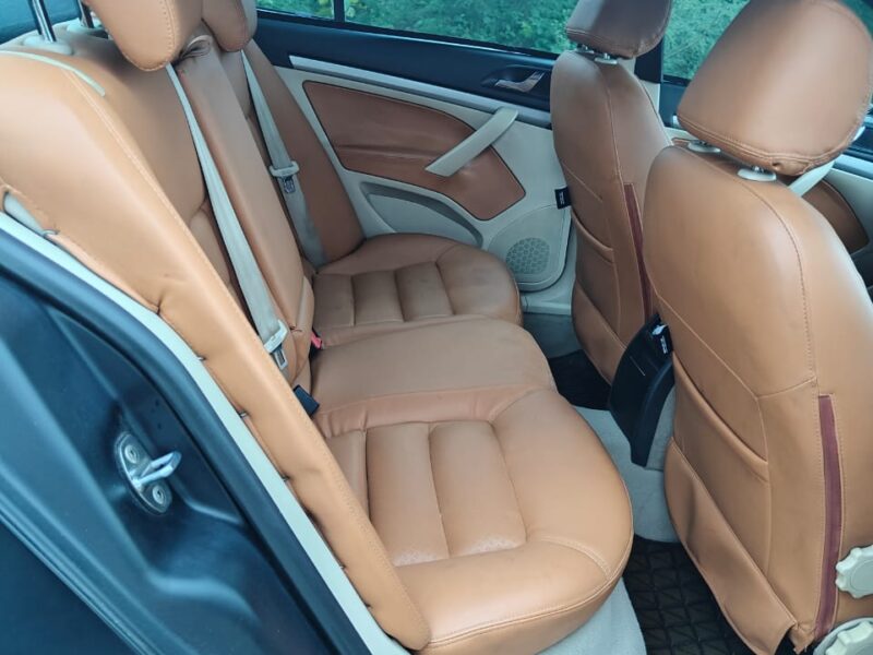 '11 Skoda Laura TSI