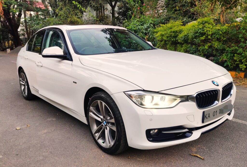'14 BMW 3 Series (328i Sportline)