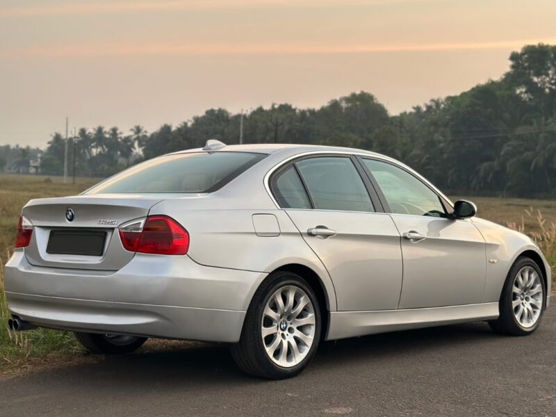 '08 BMW 325i Bone Stock!