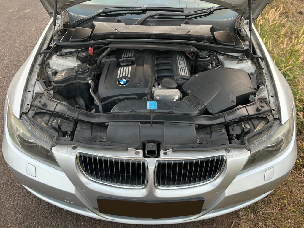 '08 BMW 325i Bone Stock!