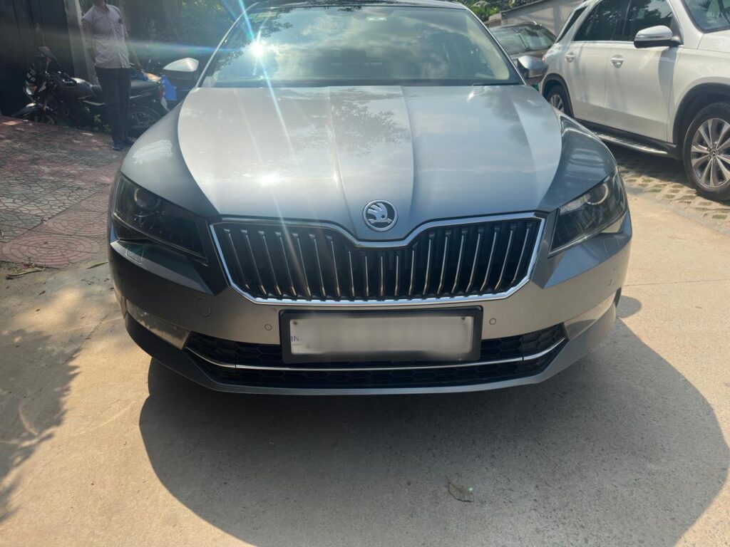 '19 Skoda Superb L&K TSI