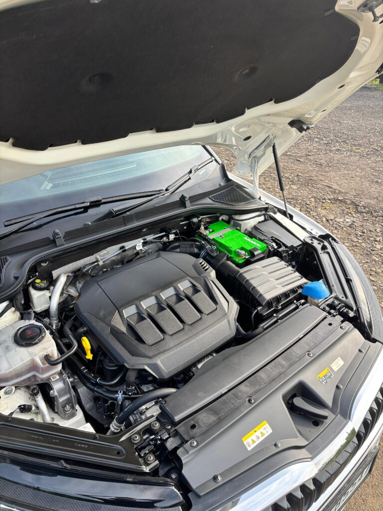 '22 Skoda Octavia Style 2.0 TSI.