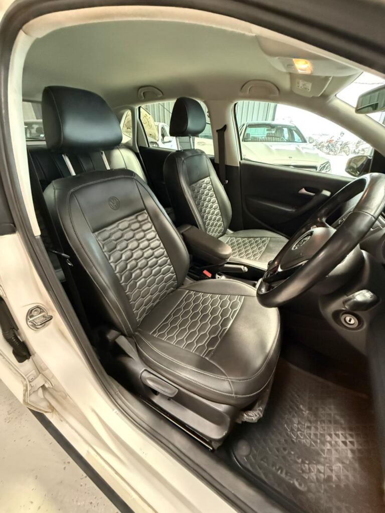 '20 VW Polo TSI Manual Highline Plus!