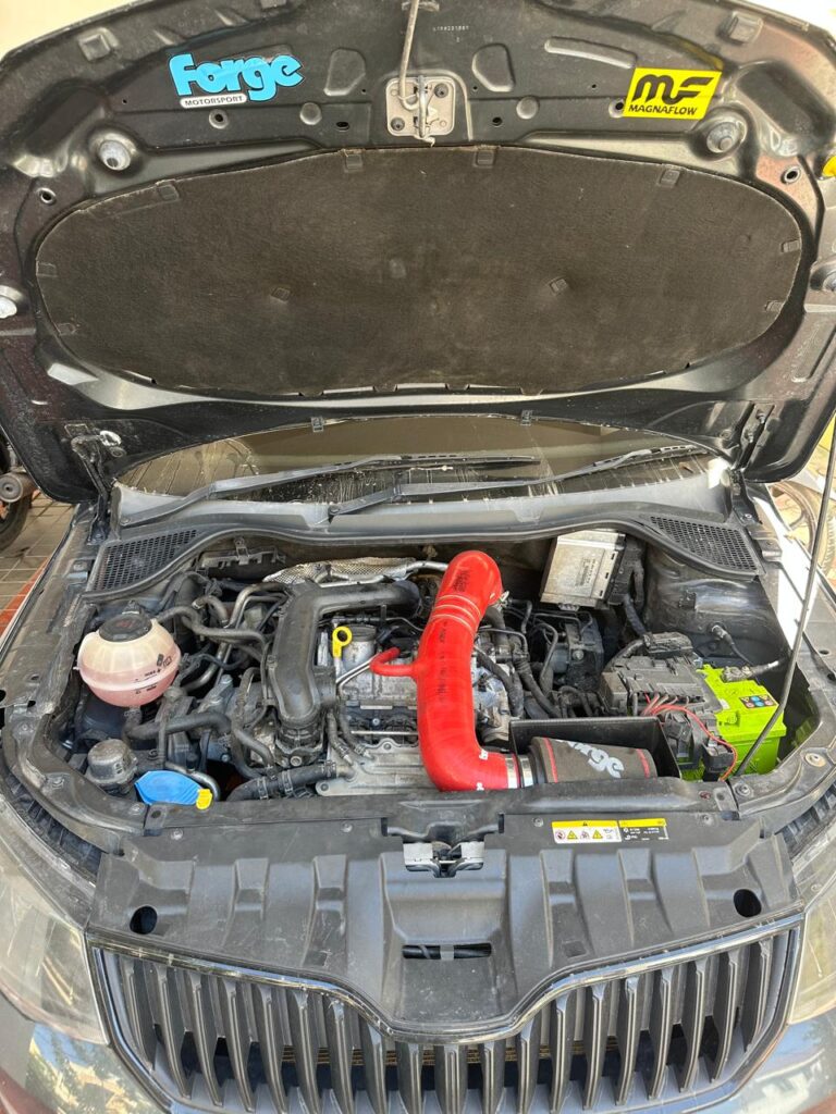 '20 Skoda Rapid 1.0TSI AT Stage 2