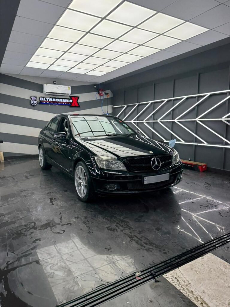 '10 Mercedes Benz C250 v6