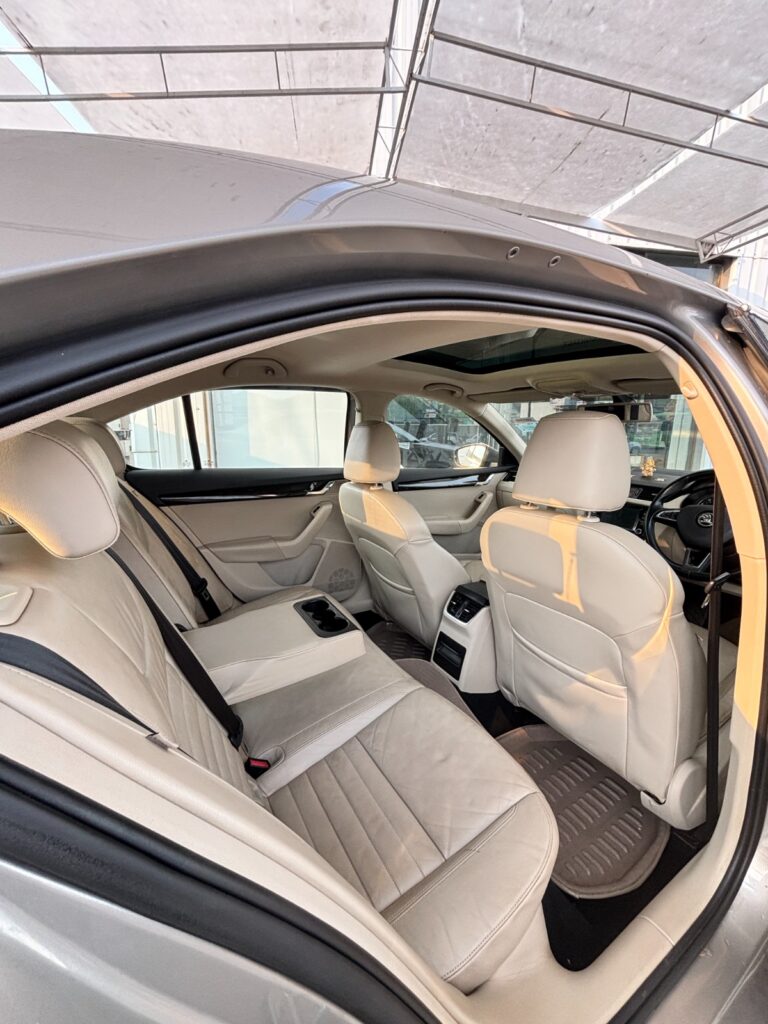 '16 Skoda Octavia 1.8TSI