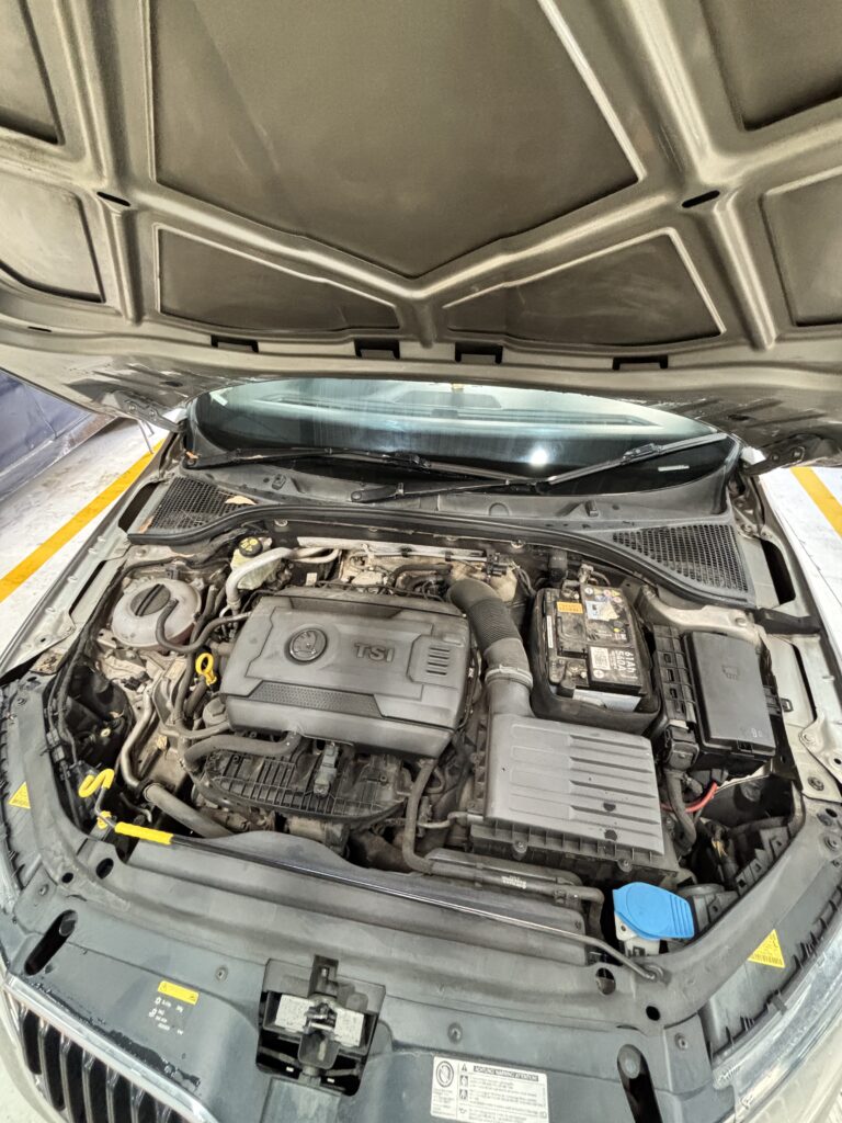 '16 Skoda Octavia 1.8TSI Automatic