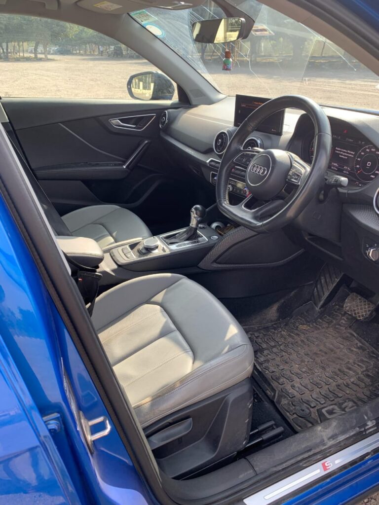 '21 Audi Q2 Technology bone stock!