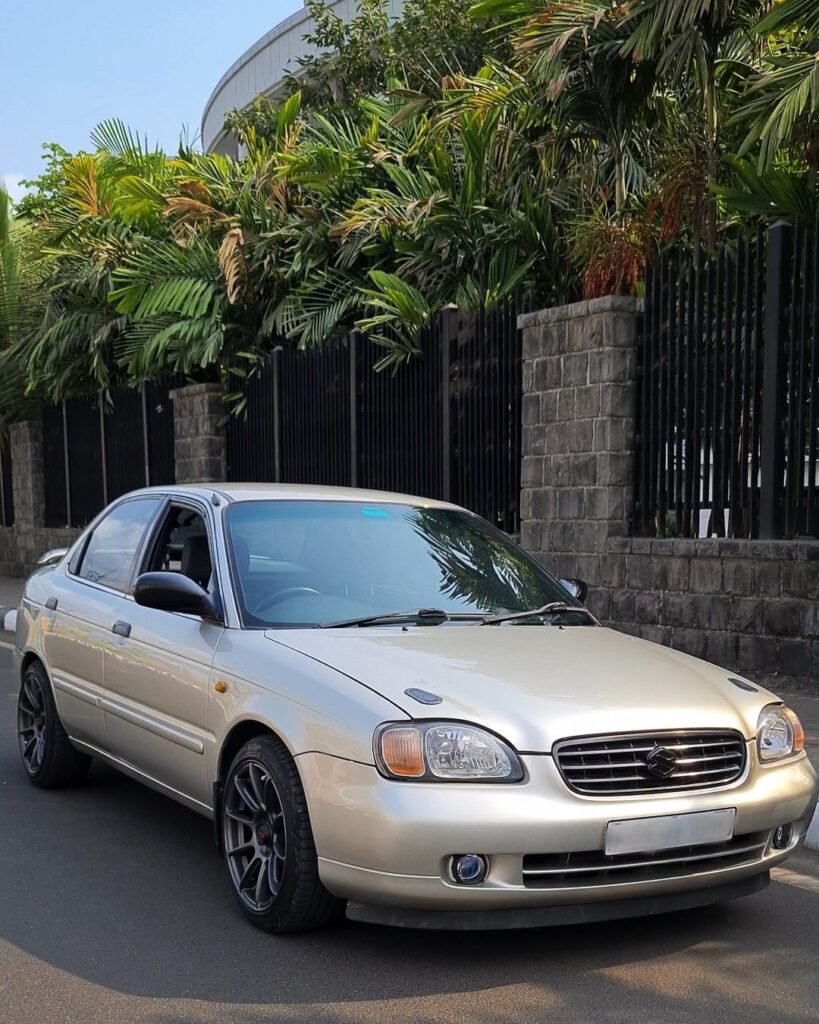 '05 Suzuki Baleno