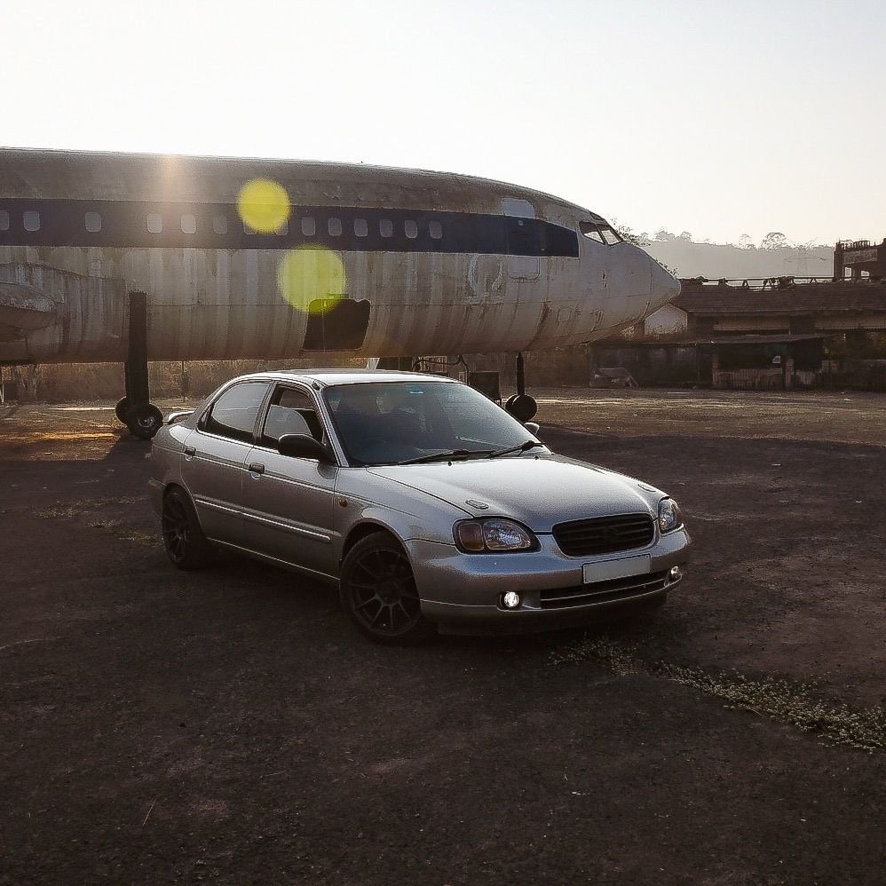 '05 Suzuki Baleno