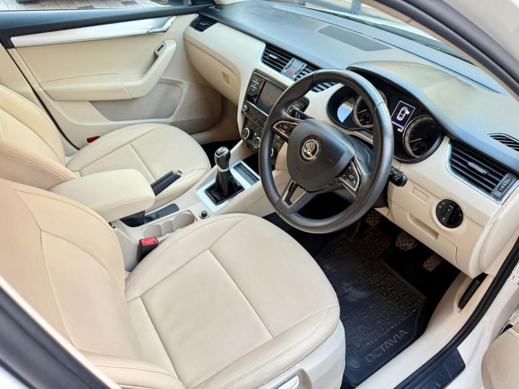 '18 Skoda Octavia 1.4TSI MT!
