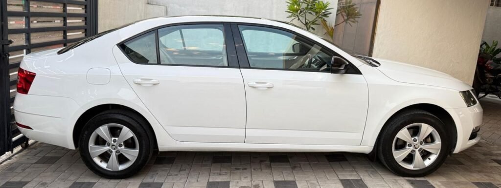 '18 Skoda Octavia 1.4TSI MT!