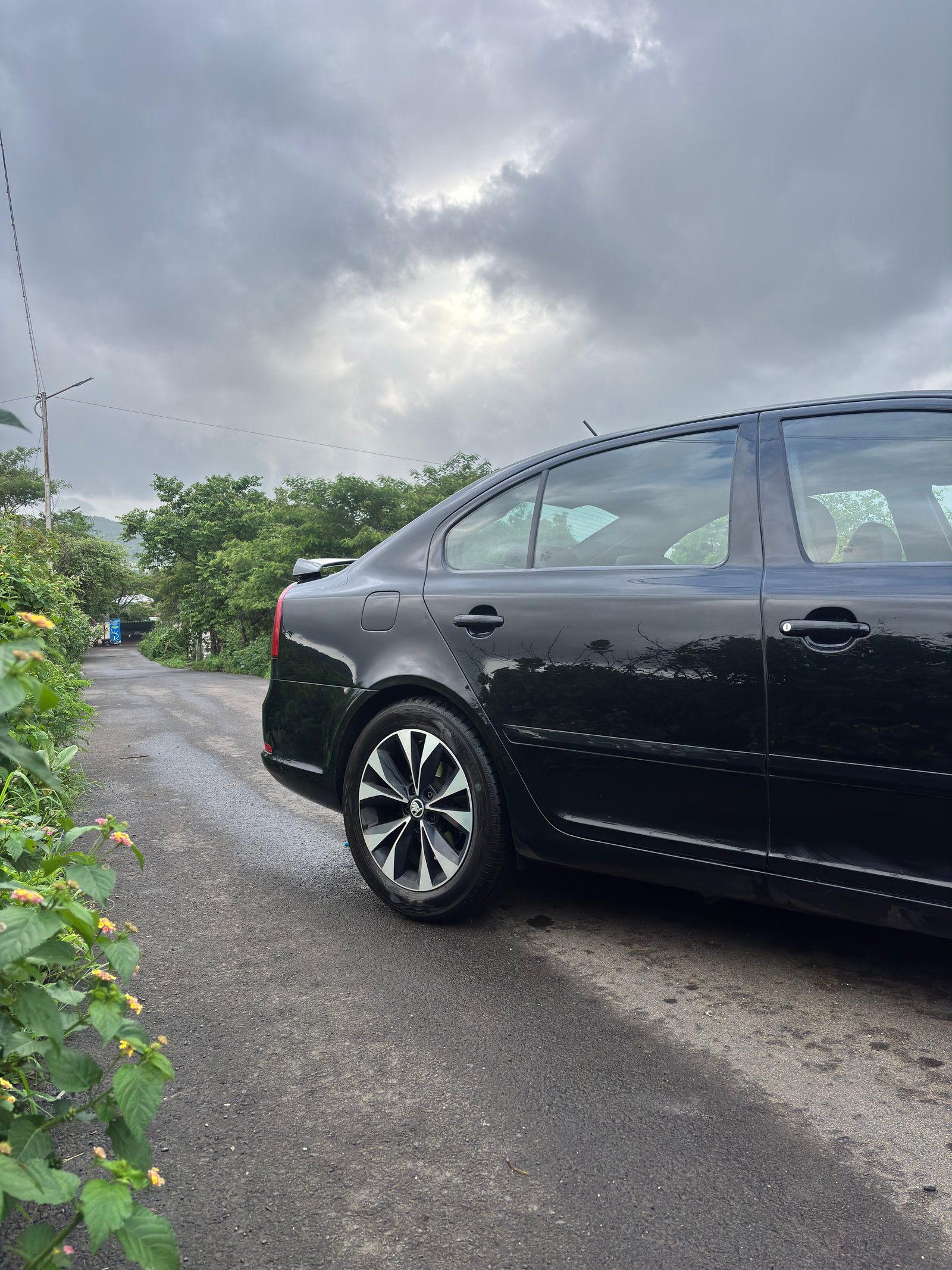 '12 Skoda Laura vRS