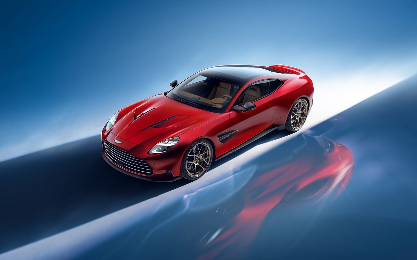 The Aston Martin Vanquish Has Returned With A 824hp Twin Turbo V12 The Aston Martin Vanquish Has Returned With A 824hp Twin Turbo V12